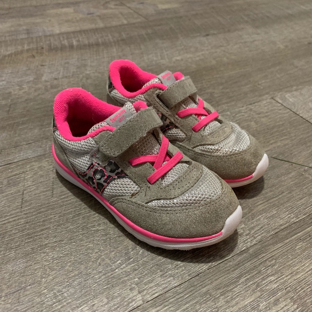 Toddler shoes